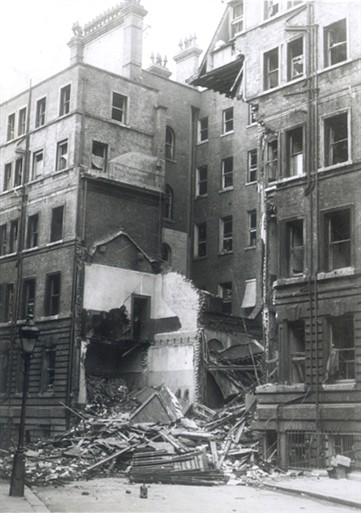 Photo:Damage to rear of 15 Victoria Street, 1940